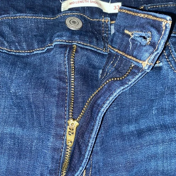 Levi's Deep Indigo Denim Shorts - Picture 6 of 6